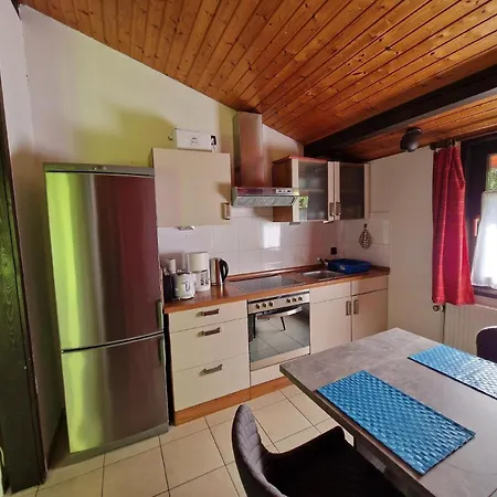 Holiday home In Machtlos Mit Pool, Grill